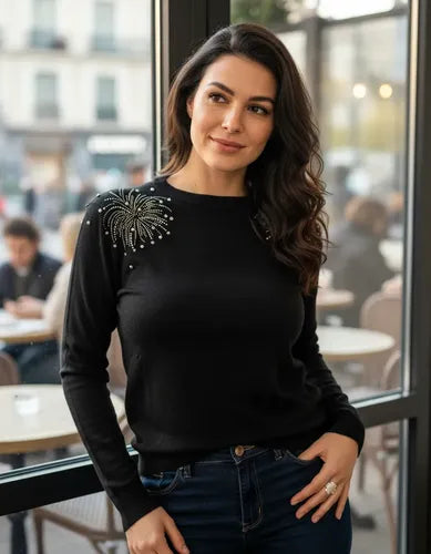 Sweater Con Detalle De Strass En Hombros Importado