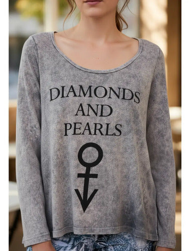 Remera Manga Larga De Diseño