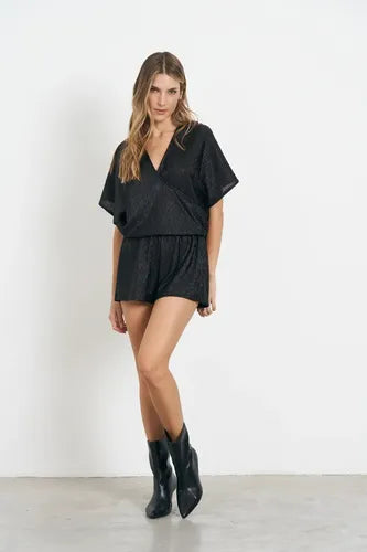 Conjunto Short + Blusa De Crepe Metalizado Noche Fiesta Negro Liso 42