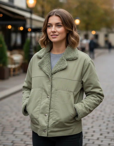 Campera De Gabardina Con Corderito Estilo 90s Modelo Grande
