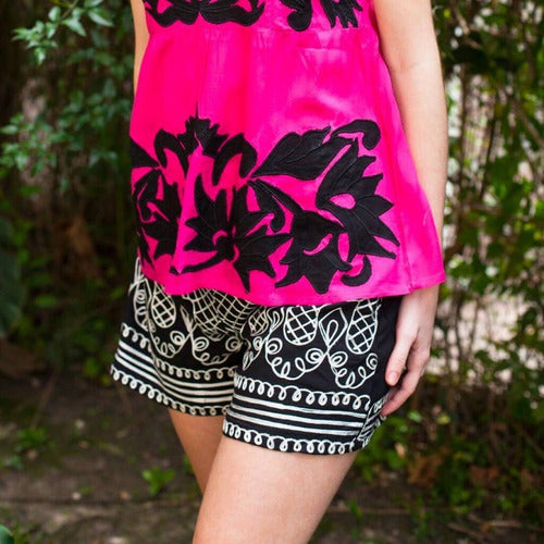 Short Bordado Estilo Boho Importado