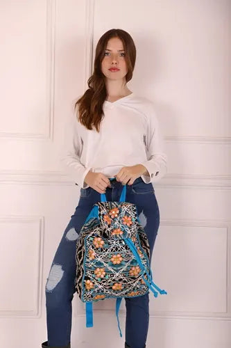 Mochila Bordada Estilo Folk Lentejuelas