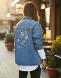Campera De Jean Bordada Modelo Amplio Azul Único Liso