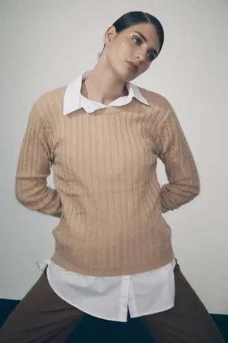 Sweater Pullover Trenzado Básico