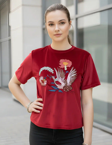 Remera De Chifón Bordada