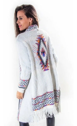 Saco Blanco Con Flecos Importado Talle L Estilo Folk Blanco Geométrico L