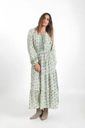 Vestido Largo De Seda Hindú Mod. 3 Crema Con Verde Estampado Único