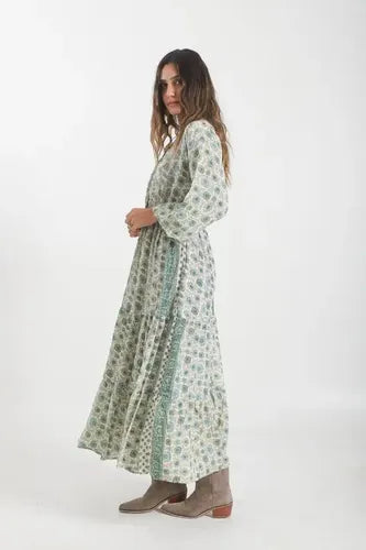 Vestido Largo De Seda Hindú Mod. 3 Crema Con Verde Estampado Único