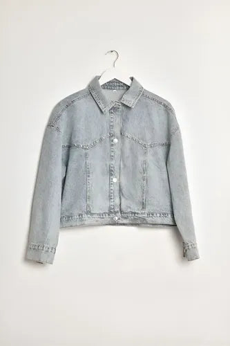 Chaqueta Campera De Gabardina Con Tachas