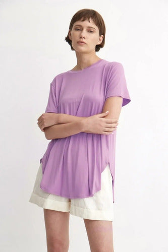 Remera  Modal Larga Modelo Amplio  Blanco Liso U
