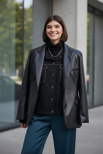 Saco Blazer Eco Cuero  Marrón Liso 42