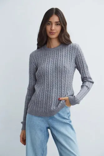 Sweater Pullover Trenzado Básico