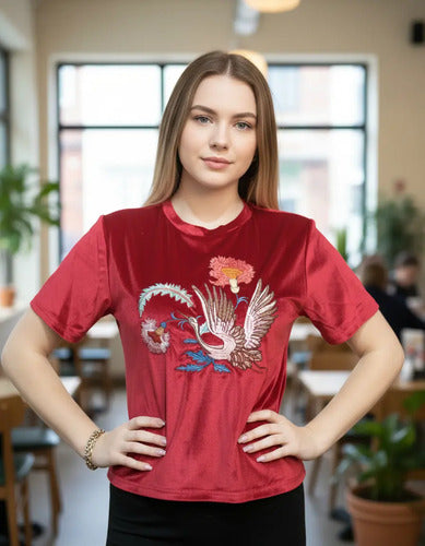 Remera De Chifón Bordada