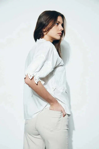Blusa De Puntilla Importada Modelo Amplio