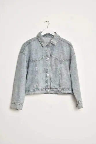 Chaqueta Campera De Gabardina Con Tachas