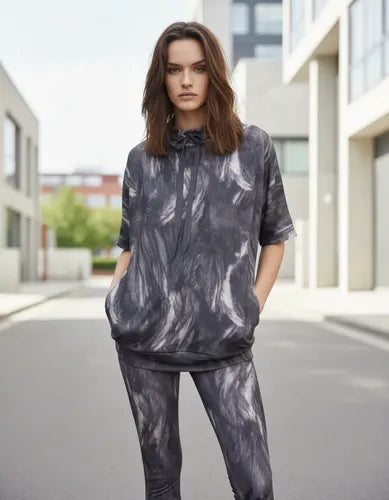 Buzo Manga Corta De Diseño Oversize M Gris Oscuro Estampado