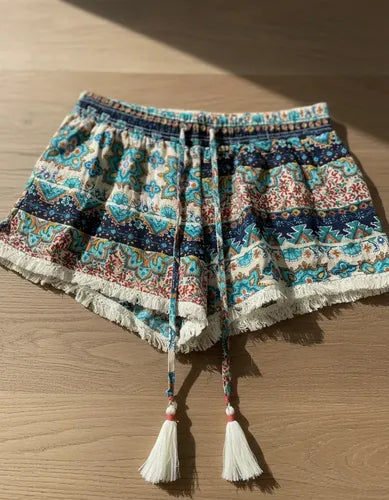 Short Estilo Hindú Estampado Tiro Bajo