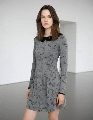 Vestido Estampado De Diseño Con Cuello