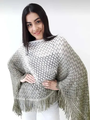 Poncho Ruana Tejido Importado Amplio Xxxl Verde Claro Con Blanco Único